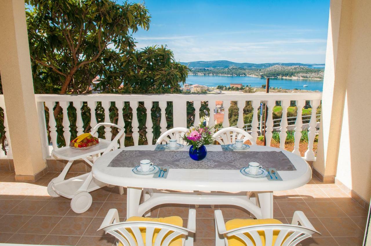 Maestral Suites Sibenik Exterior photo